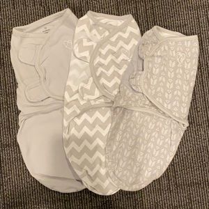 NWOT- SwaddleMe baby swaddles